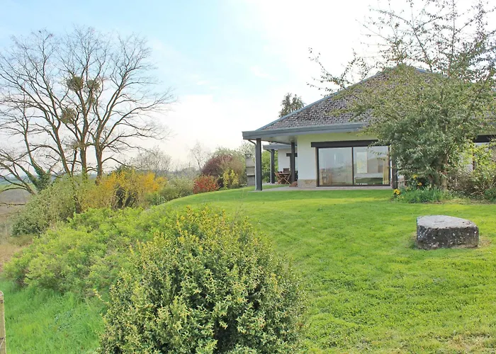 La Chevalerie Holiday home Somme-Leuze